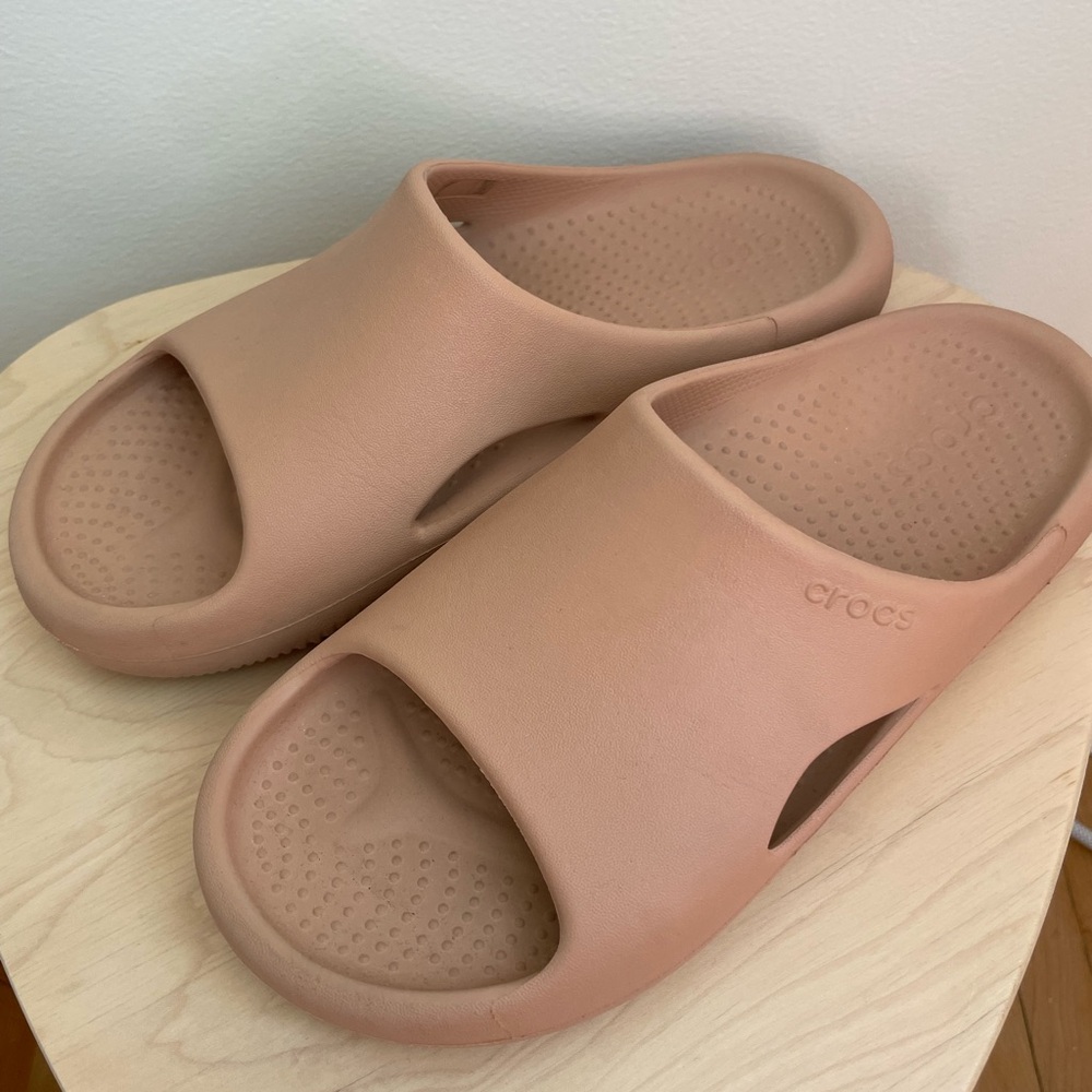 Crocs Mellow Slides